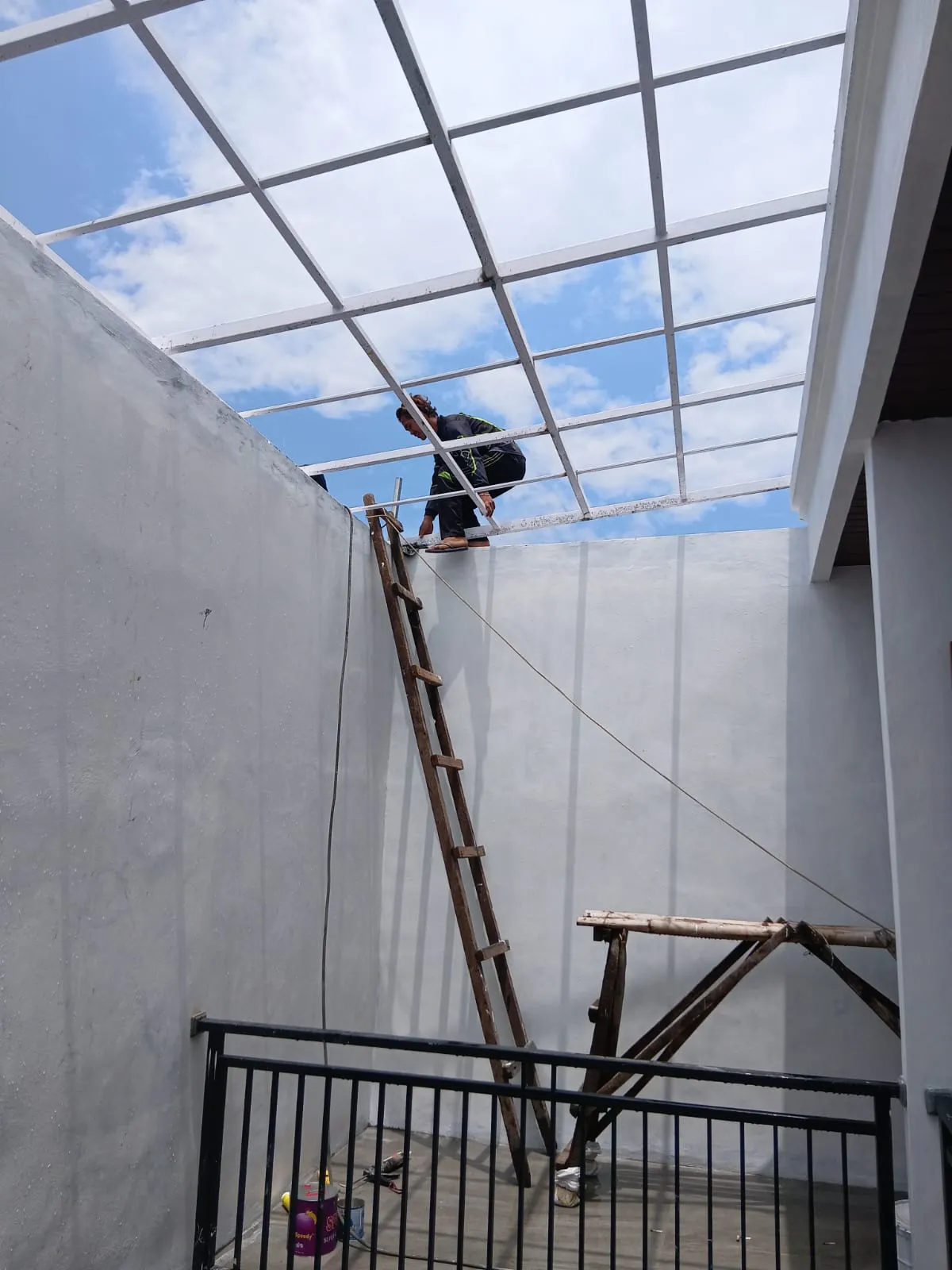 Kusen Pintu Besi Galvanis