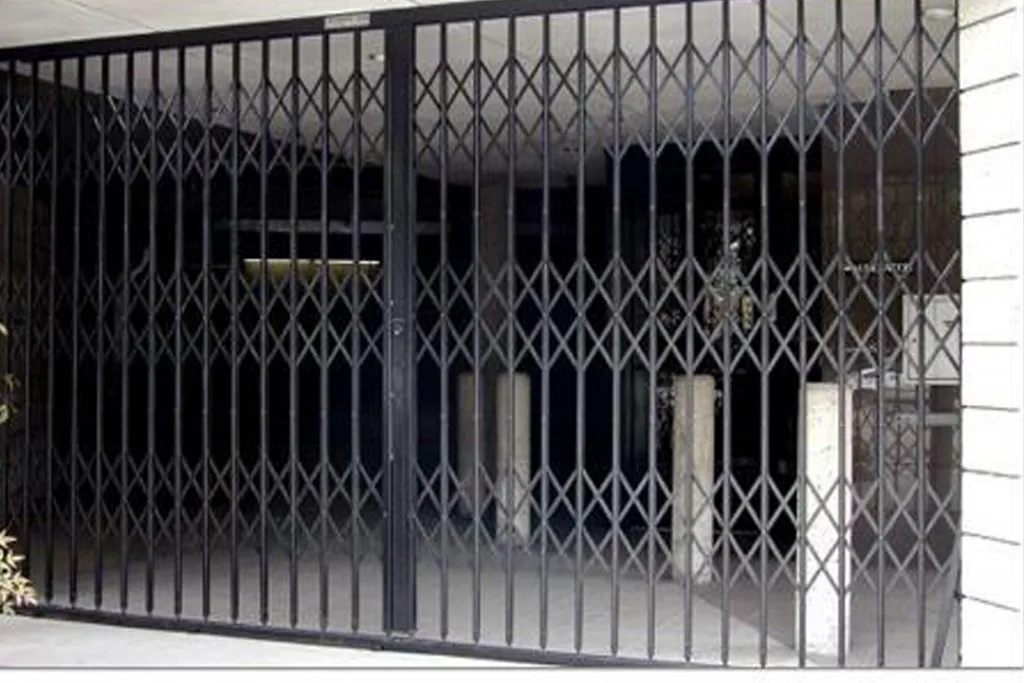 Pintu Harmonika